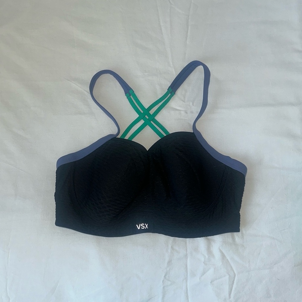 Victoria Secret V- Sport Bra